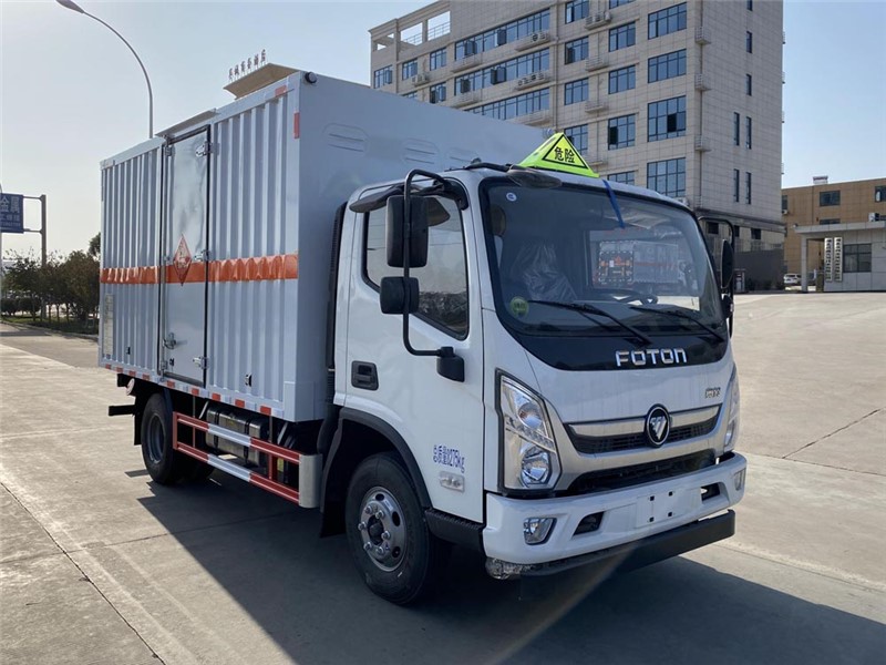 CSC5088XRQB6型易燃氣體廂式運輸車