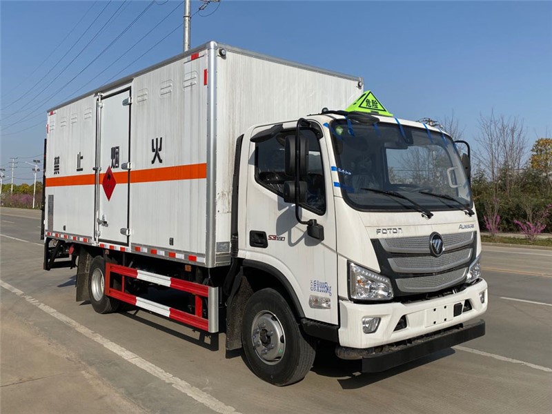 CSC5108XRQBK6型易燃氣體廂式運輸車